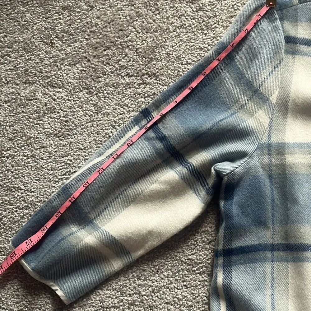 Multiples Plaid Jacket! - Picture 12 of 15
